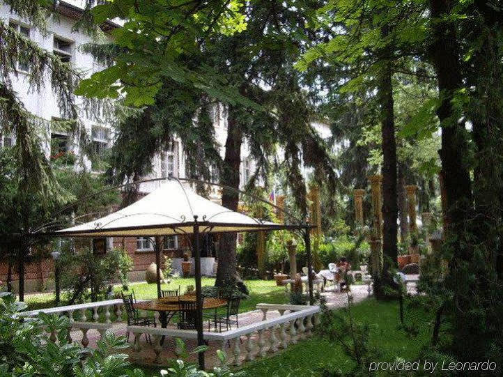 Hotel Trivia Antique Sofya Dış mekan fotoğraf