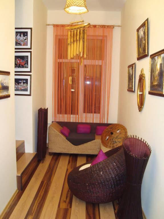Hotel Trivia Antique Sofya Dış mekan fotoğraf